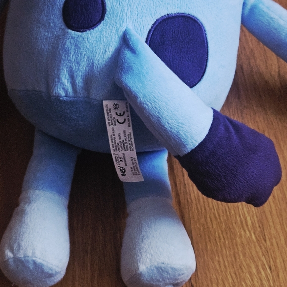Bluey Plush Toy 18 Inch - Picture 12 of 12